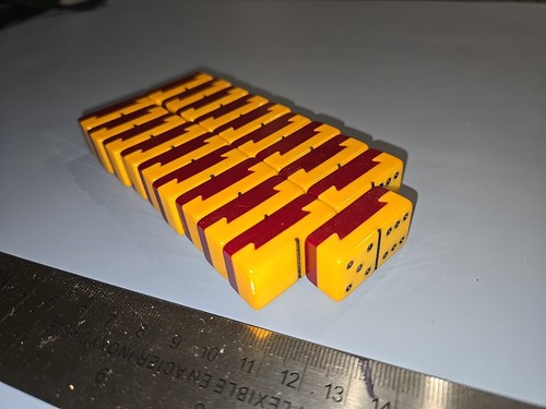 Lot of 19 Vintage Dovetail Butterscotch Maroon Catalin Bakelite Dominoes
