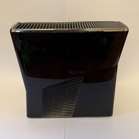 Xbox 360 S Slim (1439) 250GB Bundle w/ Three Controllers - Tested & Working!