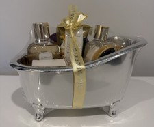 NEW Spa Luxetique Vanilla Bath  Body Gift Set- Silver Tub, Sealed
