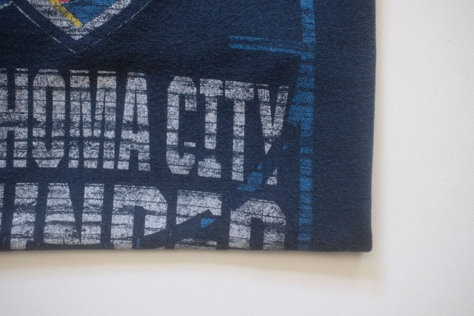 ADIDAS NBA VTG Y2K 90s RETRO OKC THUNDER BASKETBALL GRAPHIC BLUE T SHIRT YOUTH M - Image 4 of 4