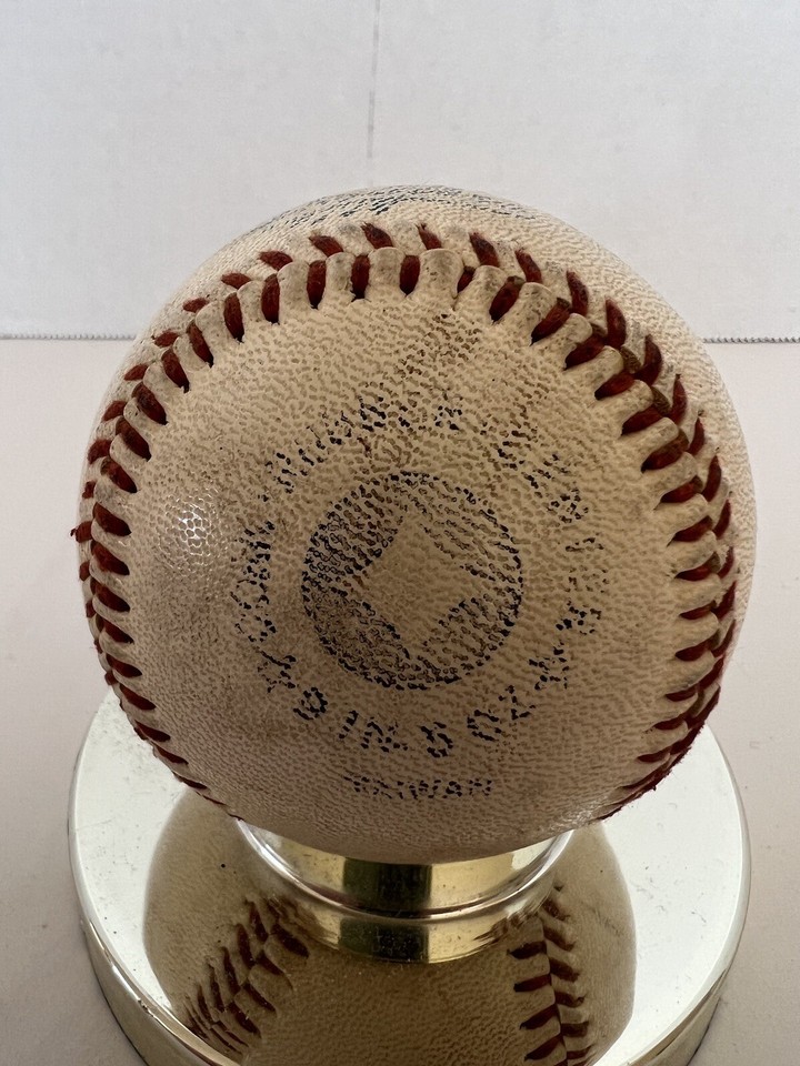 Los Angeles Dodgers VTG Spalding Baseball Logo Taiwan MLB Memorabilia