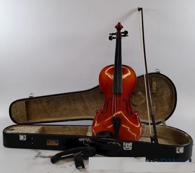 スズキ バイオリン 4/4 350 ANNO 1985 Suzuki model 220 size 4/4 violin, Japan 1985, Very Good