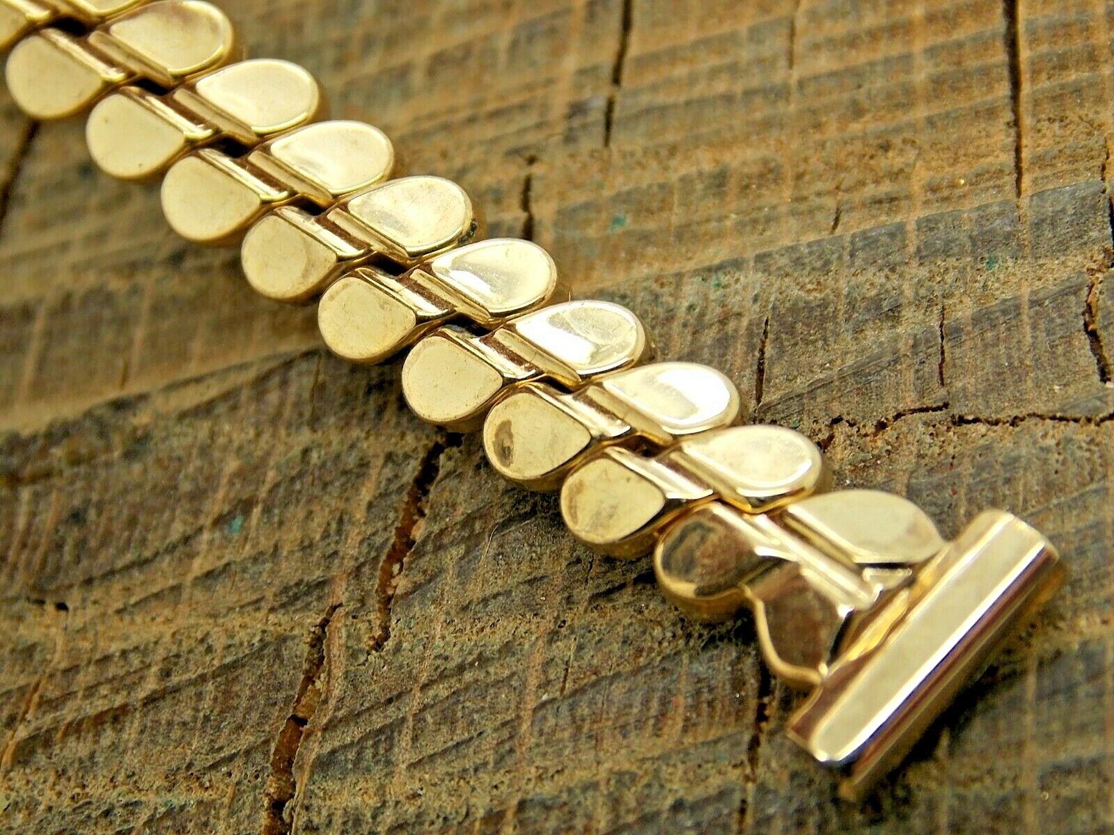 Ladies Bracelet NOS Vintage Unused Watch Band Stainless Steel 9mm Expansion