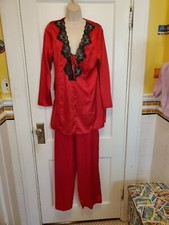 Frederick's of Hollywood 2 Piece Pajama Set Red w/ Lace M Medium