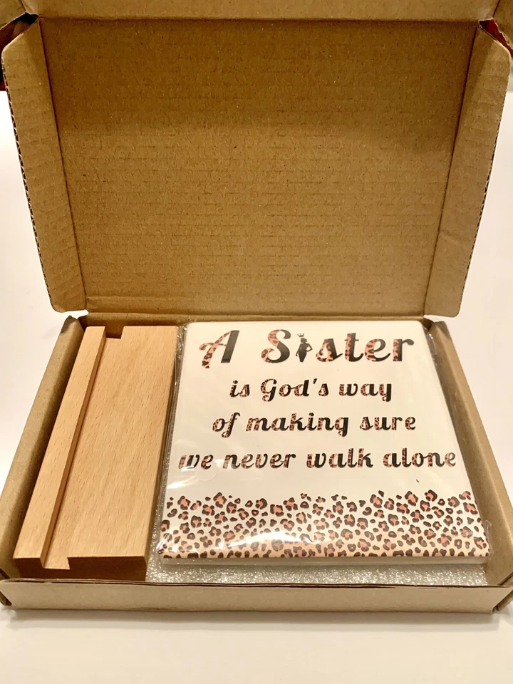 Regalo de cerámica "Una hermana es la manera de Dios de asegurarse de que nunca caminemos solas" Foto 3 de 3