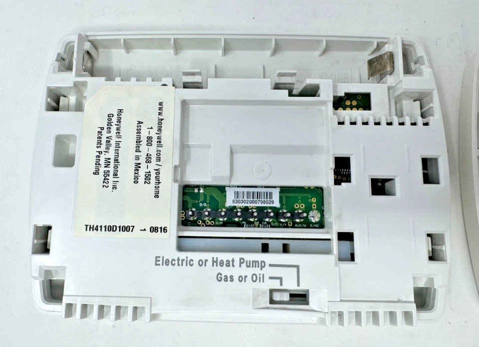 Honeywell Pro 4000 TH4110D1007 Programmable Thermostat 1H/1C Electric Gas WORKS! - Image 3 of 4