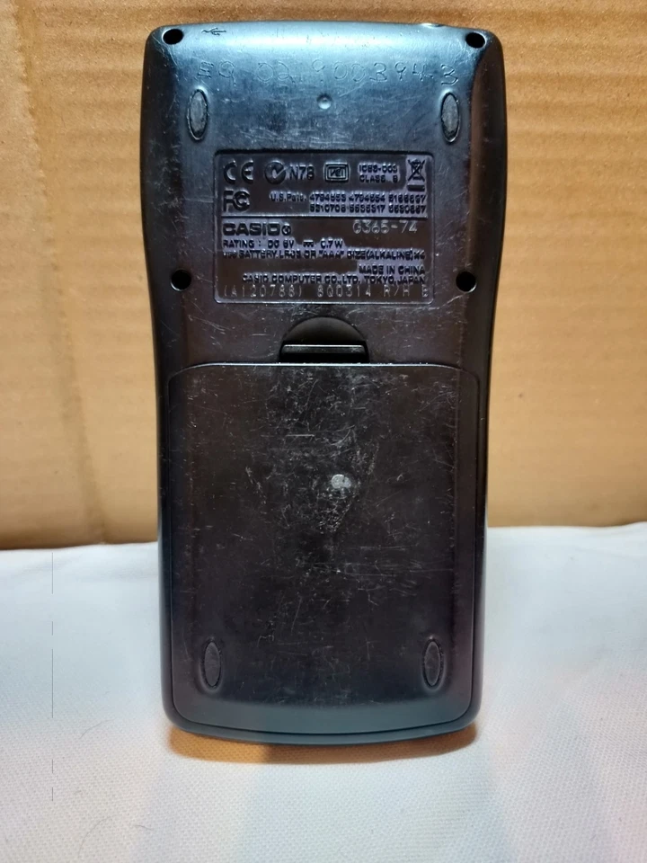 Casio FX-9860G AU USB Powered Graphing Reconditioned Calculator Multi-Line Black - Image 3 of 3