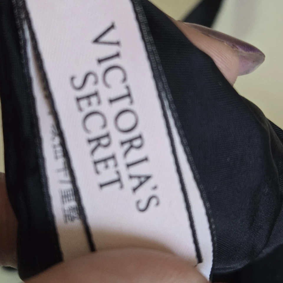 Victoria's Secret Women Bra 32B Black Dream Angels Push Up No Padding Underwire - Image 3 of 4