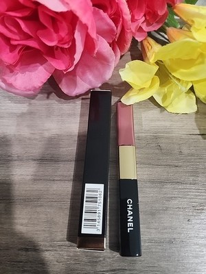 Chanel Le Rouge Duo Ultra Tenue - Ultrawear Liquid Lip Color 69