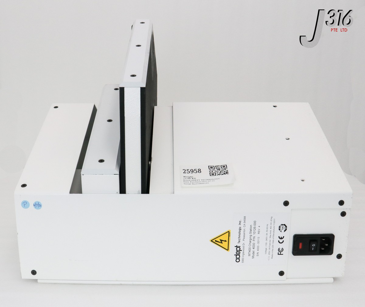 25958 ADEPT TECHNOLOGY MT400 CHARGING STATION, 10126-000, APS600RF