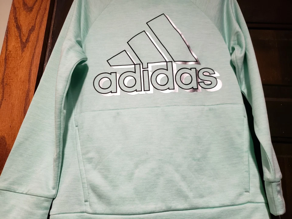 Adidas девочек толстовка с капюшоном ярко зеленый толстовка размер 10/12. Новый. Все сезоны.  - Изображение 2 из 4