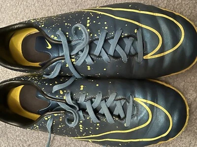 indoor soccer shoes adelaide