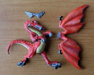 DS7 Young Enraged Fire Dragon inkl. Ohren Bleimetall Citadel Miniatur OOP