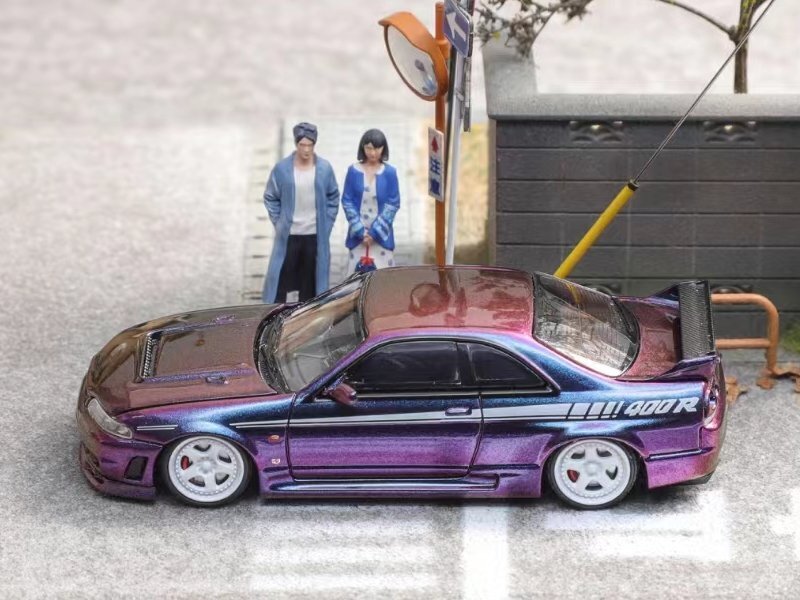 NISSAN Skyline GT-R (R33) 400R - magic purple - Focal Horizon 1:64