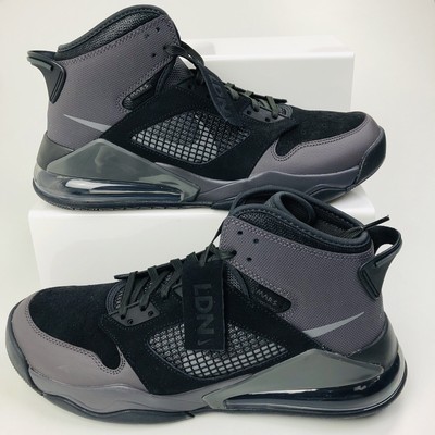 ICOMPRE 2 DE CADA CAJA nike jordan mars 270 london Y OBTENGA UN 70% DE  DESCUENTO!