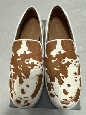 Vionic Dinora Loafers Womens 8 White Brown Calf Hair Cow Print Slip On Comfort