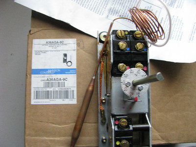 JOHNSON CONTROLS SWITCH, THERMOSTATIC  A36AGA-9C  NSN: 5930-00-551-0458