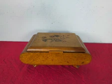 Walnut Magnifying Glass Floral Decor Jewelry Box