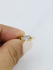     10k solid Gold Ring baby heart holding hand Size 3    Anillo oro corazon bebe