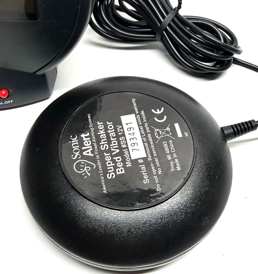 Sonic Bomb Alert Vibrating Alarm Clock with Bed Shaker BLACK - Image 4 of 4