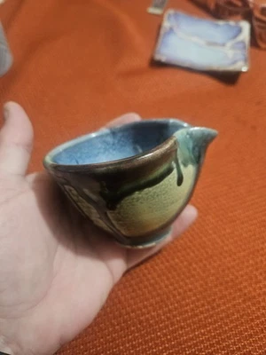 4x3in. Handmade Clay Pottery Pitcher Bowl Unsigned ARTISAN - Image 1 of 4