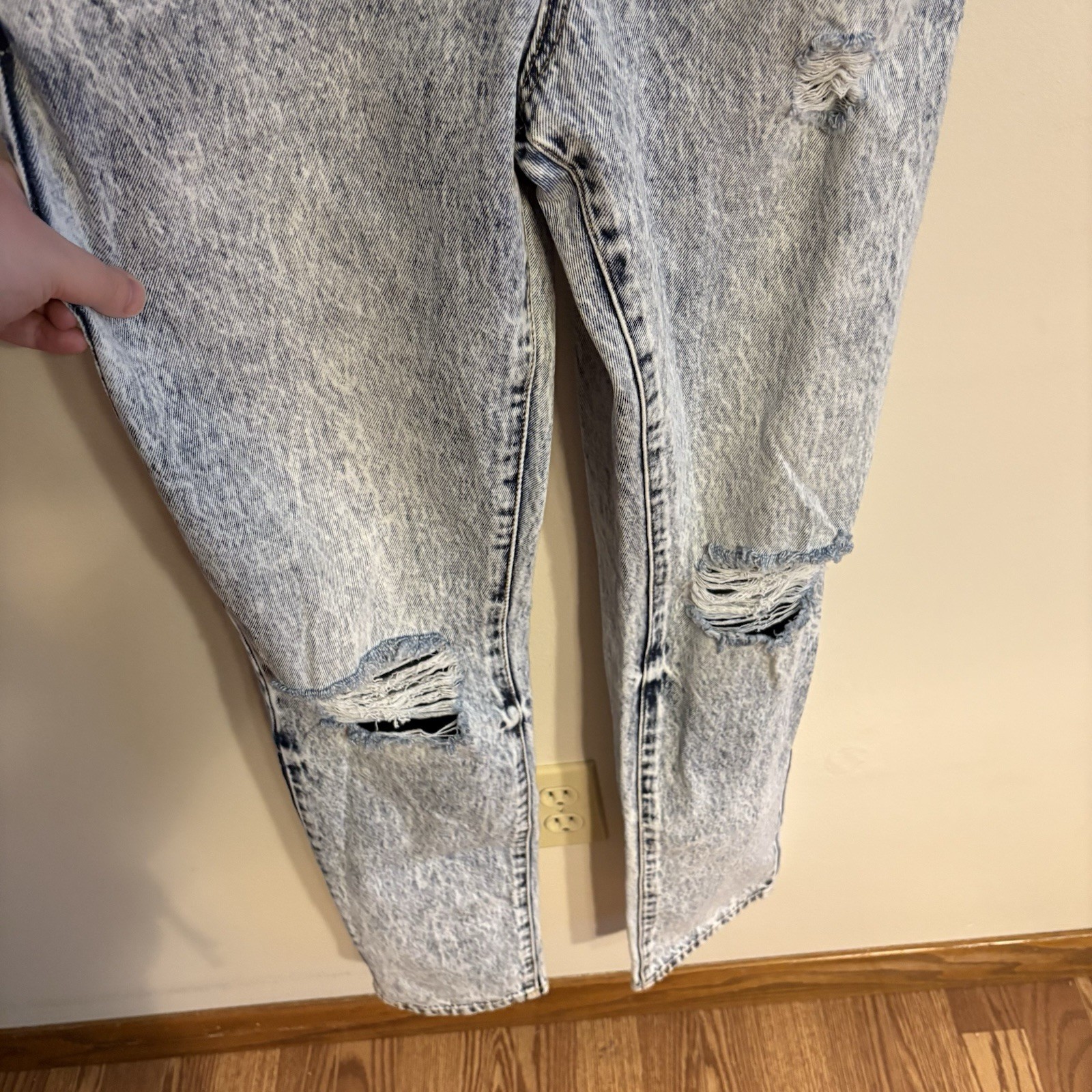 Forever 21 Men Size S Blue Acid Wash Denim Relaxed Distressed Jean Overalls NWT