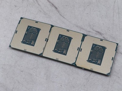 Lot of 3 Intel Xeon E3-1220 v6 SR329 3.00GHz Quad-Core LGA1151 CPUs