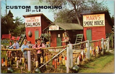 c1960s WESTPORT, Washington Postcard ''MARV'S SMOKE HOUSE'' Smoked Salmon / Unused