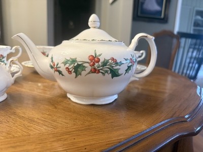 A Cup Of Christmas Tea Cup & Saucer Set Waldman House Tom Hegg Hanson Bone China