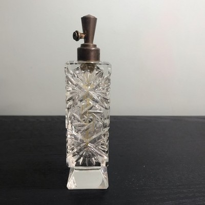 Antiker quadratischer Klarschliff Glas Böhmischer Duft Parfüm Flakon Zerstäuber 15 cm hoch