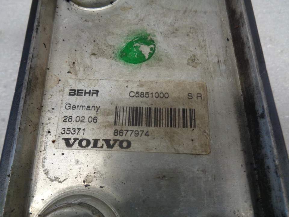 Enfriador de aceite de transmisión Volvo XC90 2003-2006 2,5 L 8677974 OEM AK2105284 Foto 3 de 4