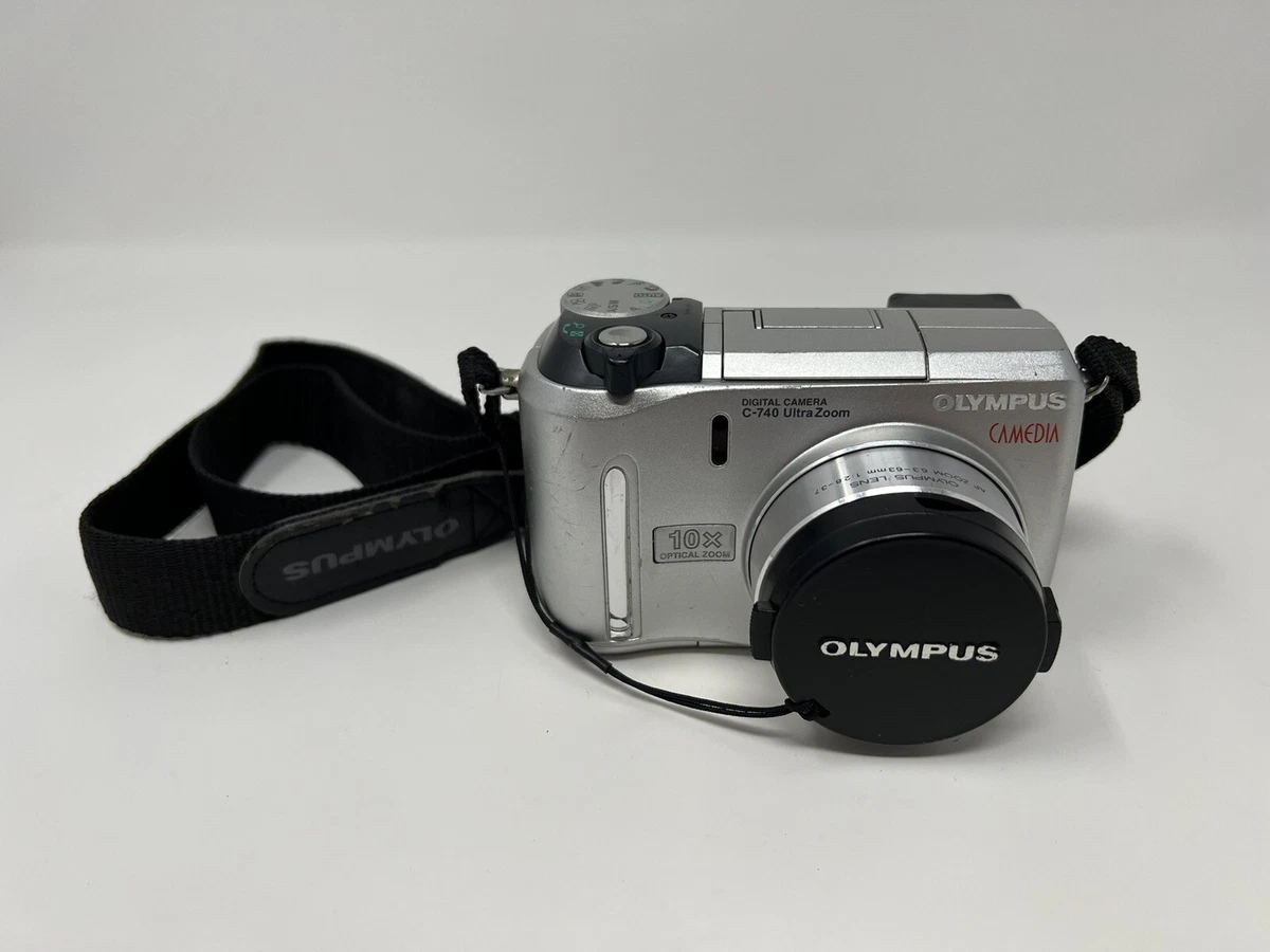 Olympus Camedia C-740 Ultra Zoom 3.2MP Digital Camera - Tested & Working