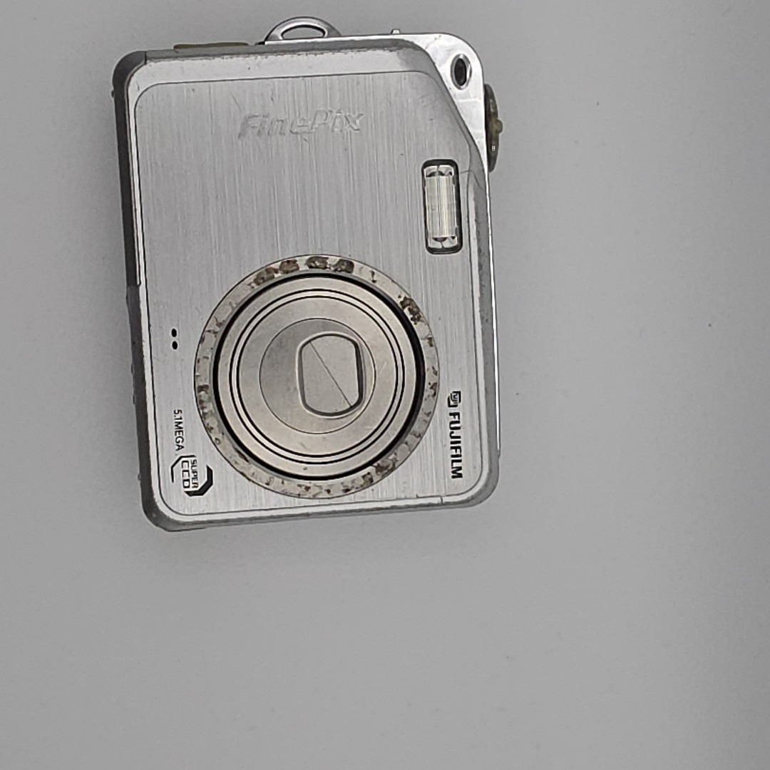 Fujifilm V10 5.1MP Digital Camera - Gray for sale online | eBay