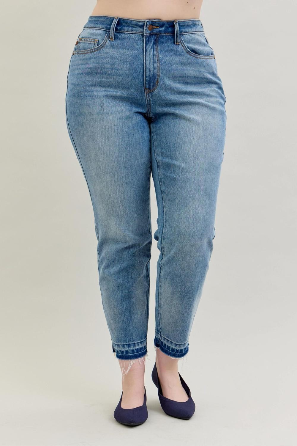 Judy Blue Mid Rise Vintage Boyfriend Denim Jeans 82663 main image 1