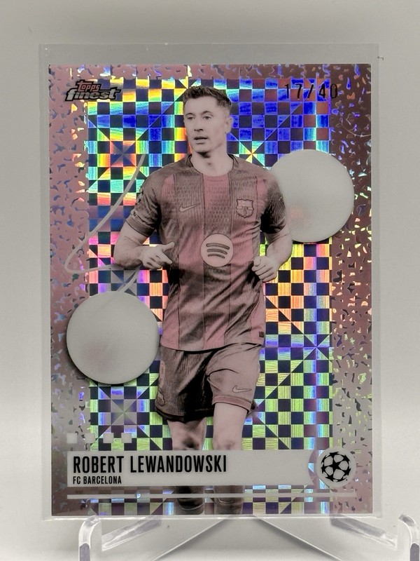 2025-26 Topps Finest Robert Lewandowski Uncommon PEARL Checkerboard #'d /40