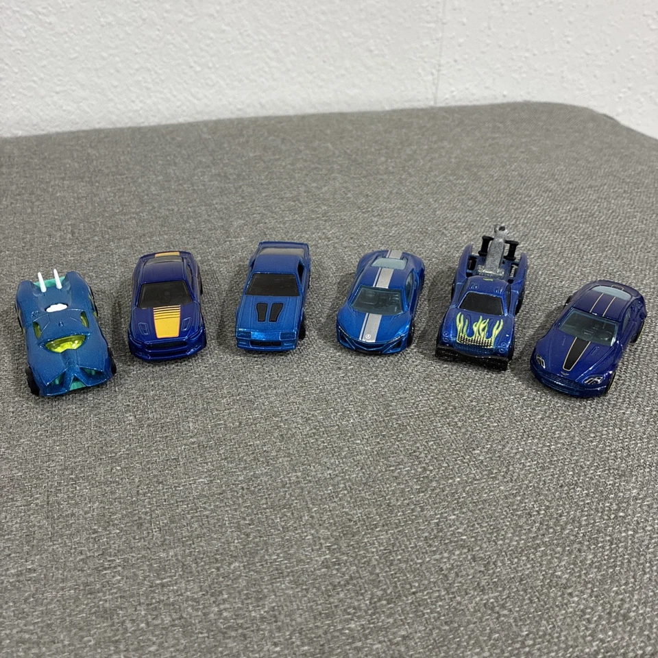 Hot Wheels ID Paguni Huayra, Aston Martin V8, Mustang, 85 IROC-Z, NSX Concept + - Imagem 3 de 4