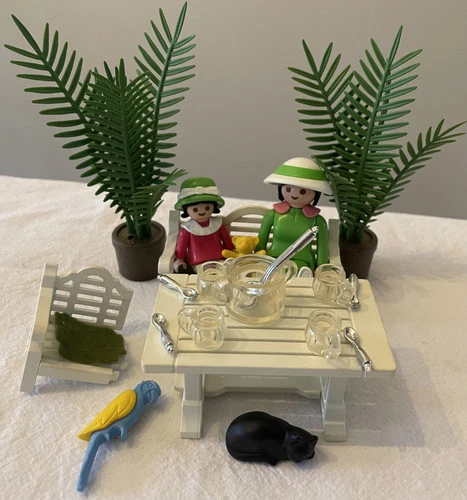 5323 Playmobil Victorian Mansion Patio Set Vintage (INCOMPLETE)