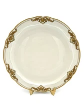 Bernardaud Coquille - Luncheon Plate, 9 3/4"
