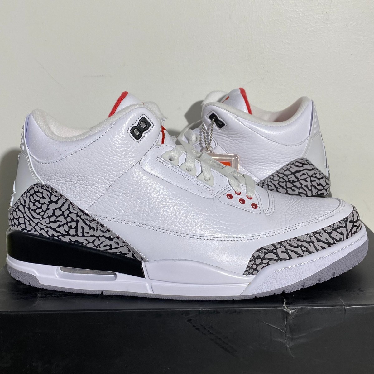 Size 12.5 - Air Jordan 3 Retro 2011 White Cement 136064-105 NEW
