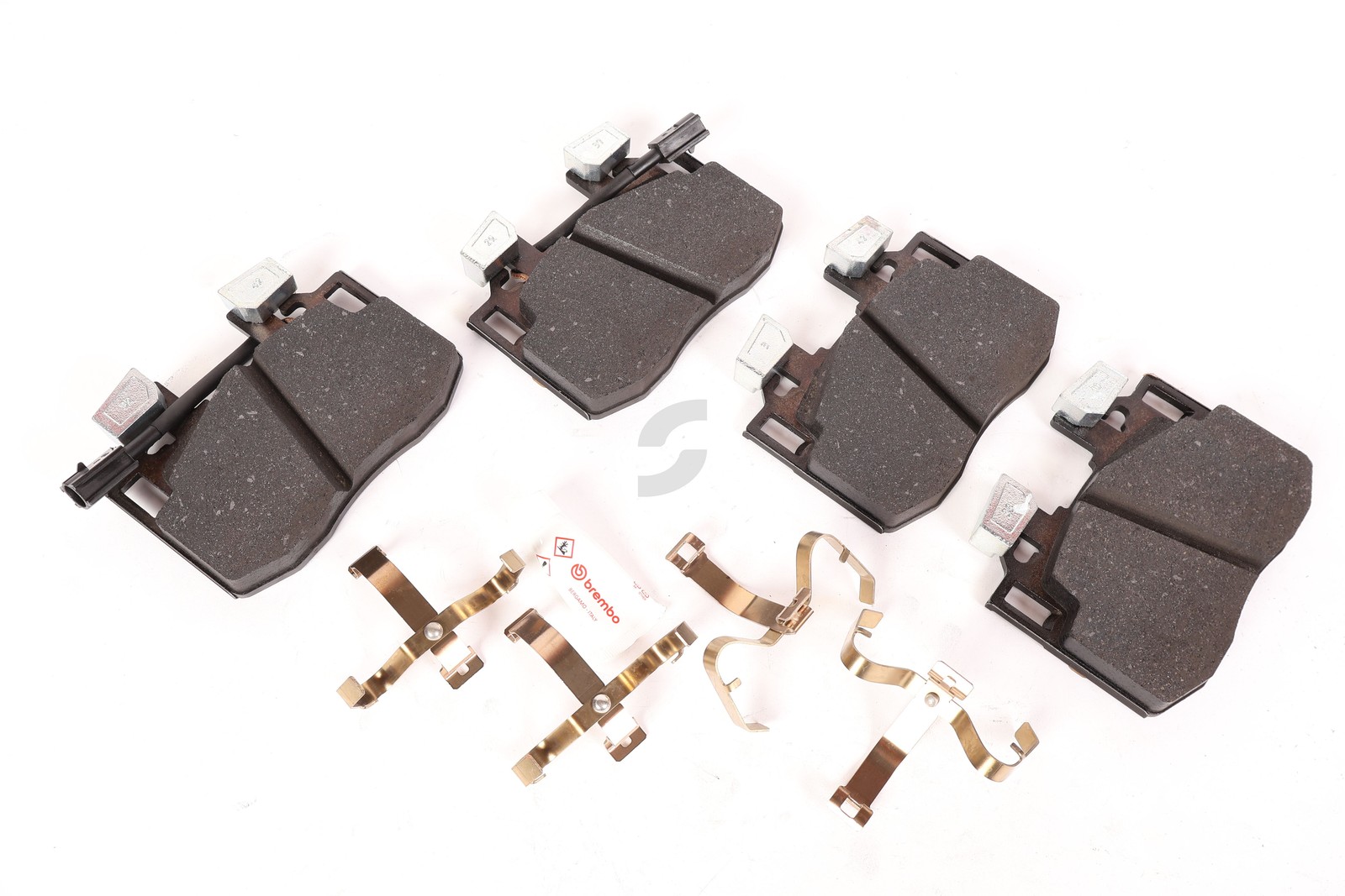 MS-673016578 KIT FRONT BRAKE PADS ECE & R  Maserati NEW