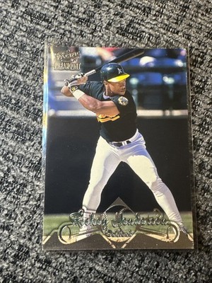 1998 Pacific Paramount Rickey Henderson #80 HOF - 10+ Items Ship FREE!!!