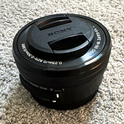 Sony E-Mount Power Zoom 16-50mm f/3,5-5,6 OSS Autofokus SELP1650