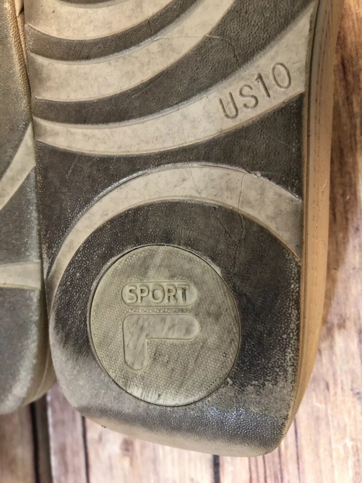 Sandali FILA SPORT Wmn taglia 10 beige strass punta aperta zeppa diapositive