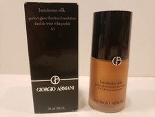 Giorgio Armani Luminous Silk Perfect Glow Flawless Foundation 11.75 1 Fl Oz