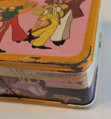 BEATLES Yellow Submarine 1968 Vintage Original Lunch Box With