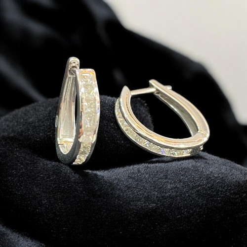 1.08 Carats Princess Shape Natural Diamonds Unisex Hoop Earrings 18K White Gold - Picture 2 of 12