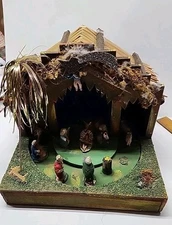 Vintage Rotating Musical Wooden Creche With Figures Italy