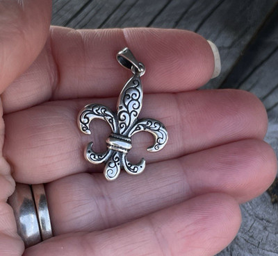 Sterling Silver 925 Fleur De Lis French Mardi Gras Saints Pendant 3.50 g