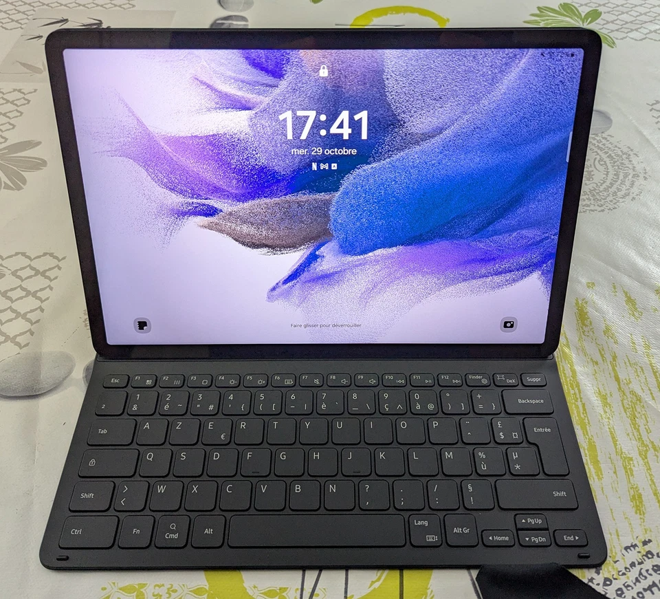 Samsung Galaxy Tab S7 FE 12,4" Wi-Fi 128Go + S-Pen + Clavier + Etui + Housse