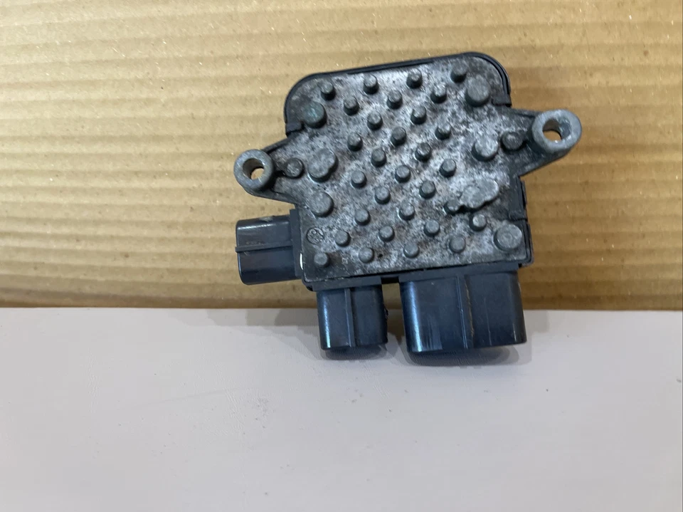 Ventilador de refrigeración del radiador OEM Nissan 370Z Infiniti EX35 FX35 FX50 G37 Q60 Q70 #3 Foto 2 de 4